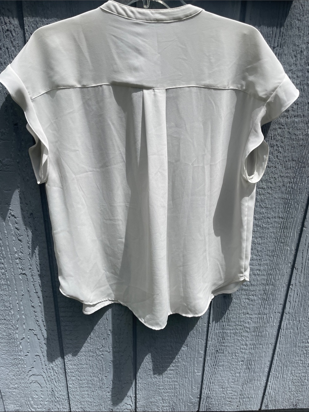 J. Crew Off White Button-Front Cap-Sleeve Blouse - Picture 3 of 3